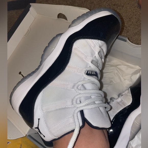 AIR JORDAN 11 RETRO (GS) CONCORD - Picture 3 of 5